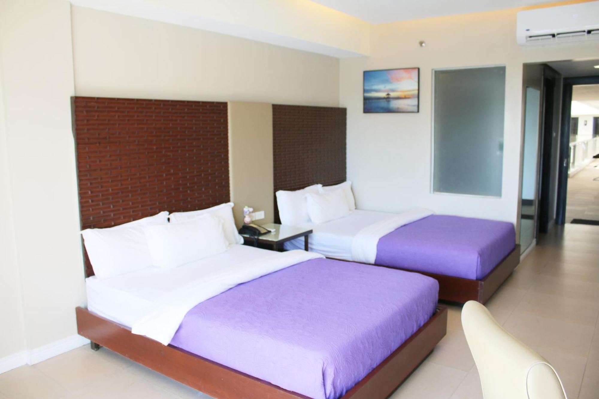 The Muse Boracay 4*
